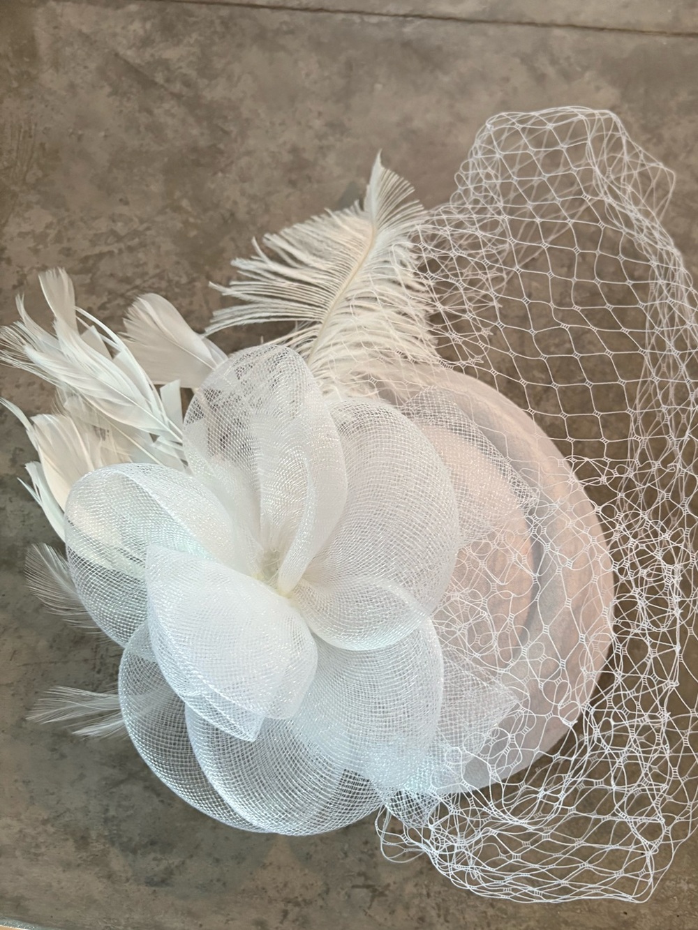 Elegant White Feather and Veil Fascinator - Women Accessories